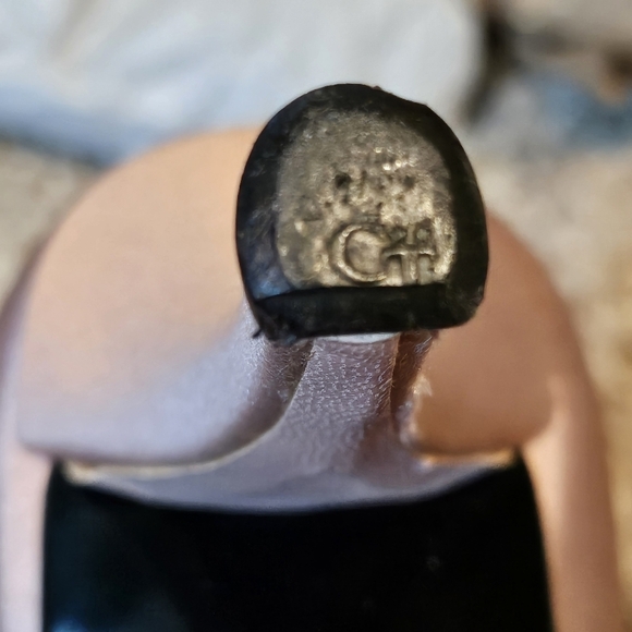 Stuart Weitzman 'Goodlife' Satin Peep Toe Pink Blush Rhinestone Heels Sz 7.5 - Picture 6 of 9